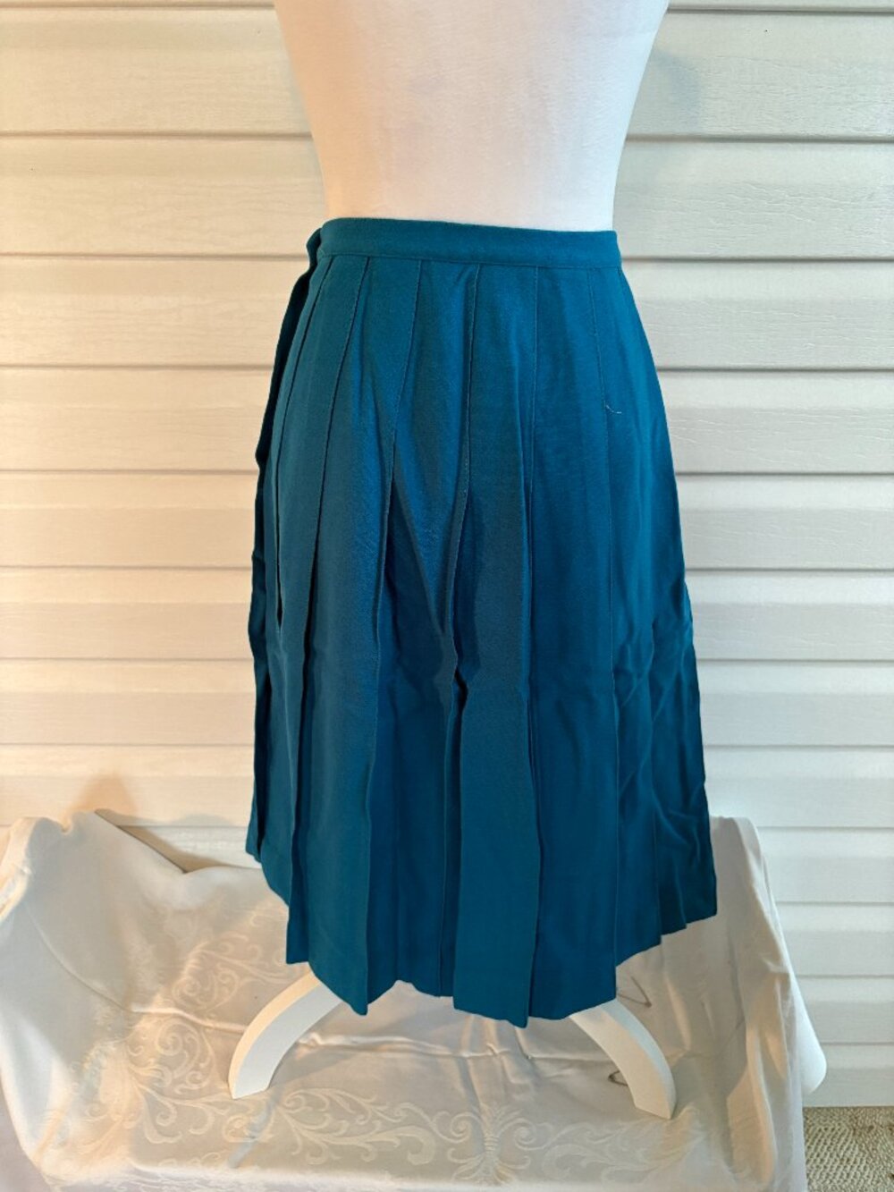 Women's Retro Handmade Vintage Pleated Skirt Turquoise see measurements for size